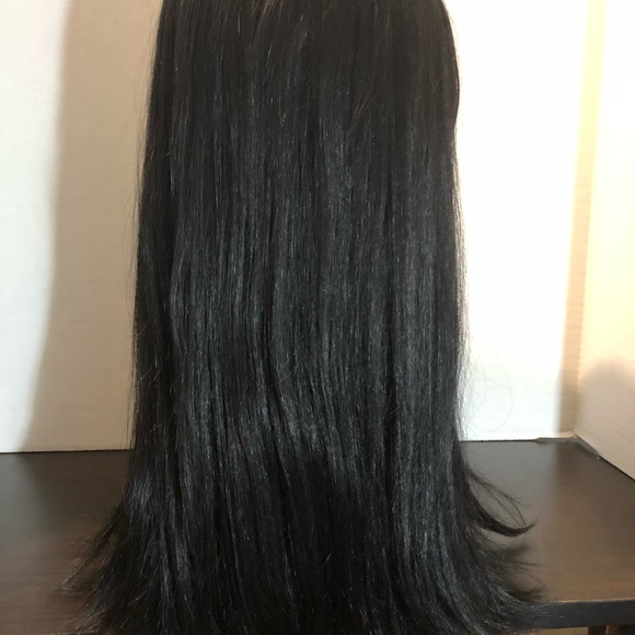 Wig - Picture 5 of 5